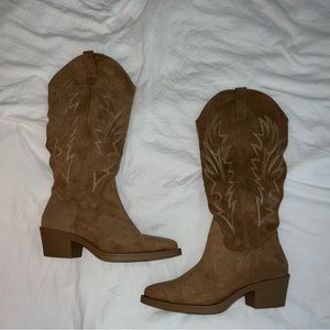 Brand new cowboy boots